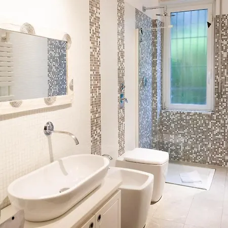 Apartment Bnbutler - Riccardo Galli - Incantevole Appartamento, A Casa Vostra!