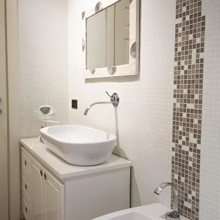 Bnbutler - Riccardo Galli - Incantevole Appartamento, A Casa Vostra! شقة ميلان